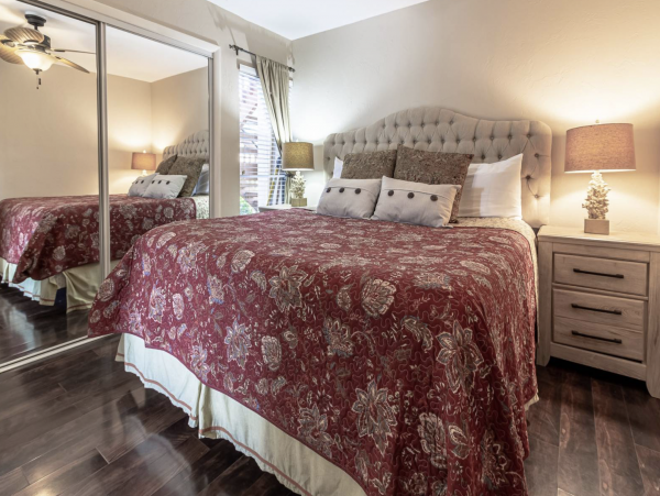Siesta Key Gem with 2 Bedrooms and Water Views